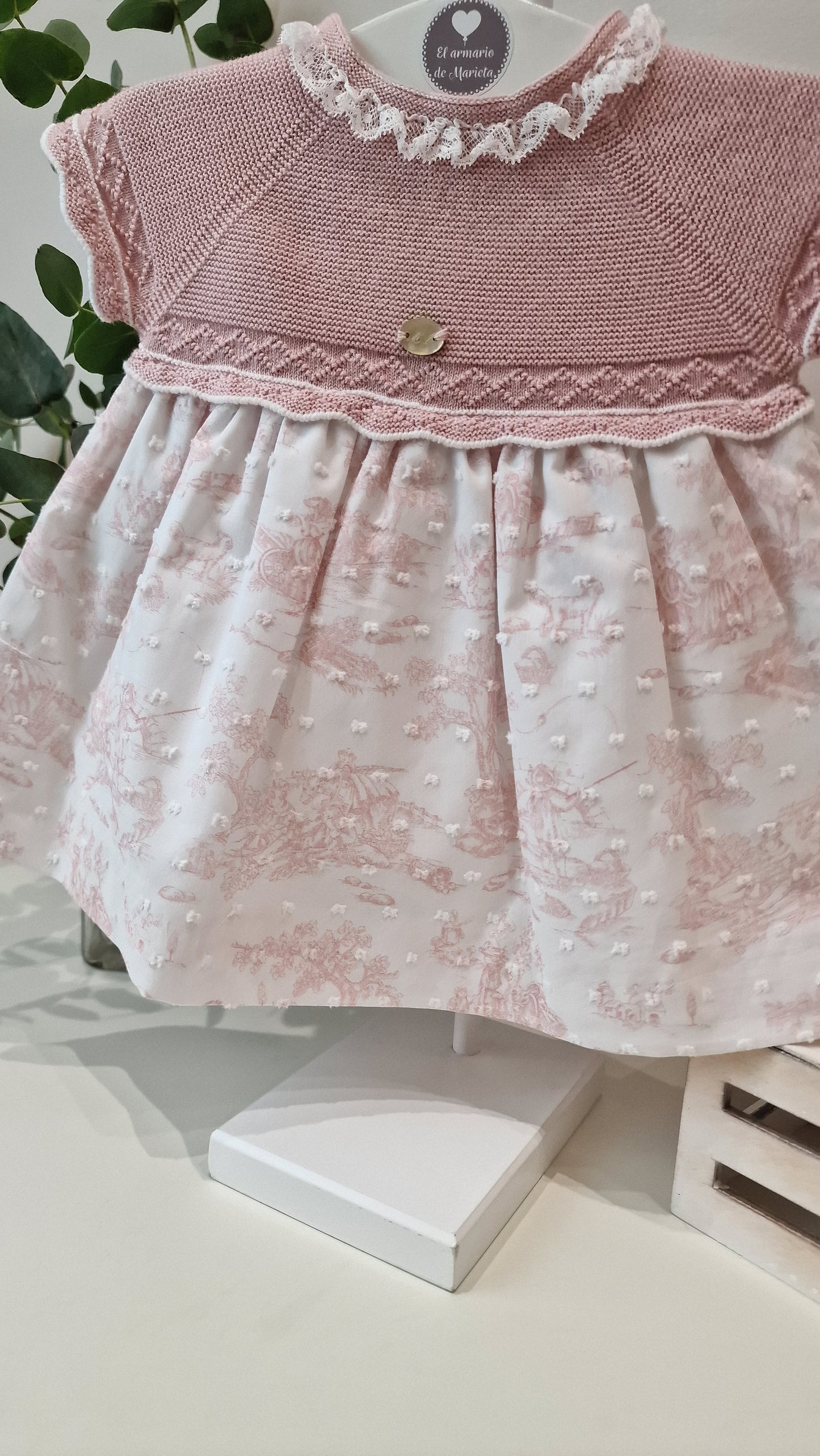 Vertido de punto y tela niña Montefioralle
