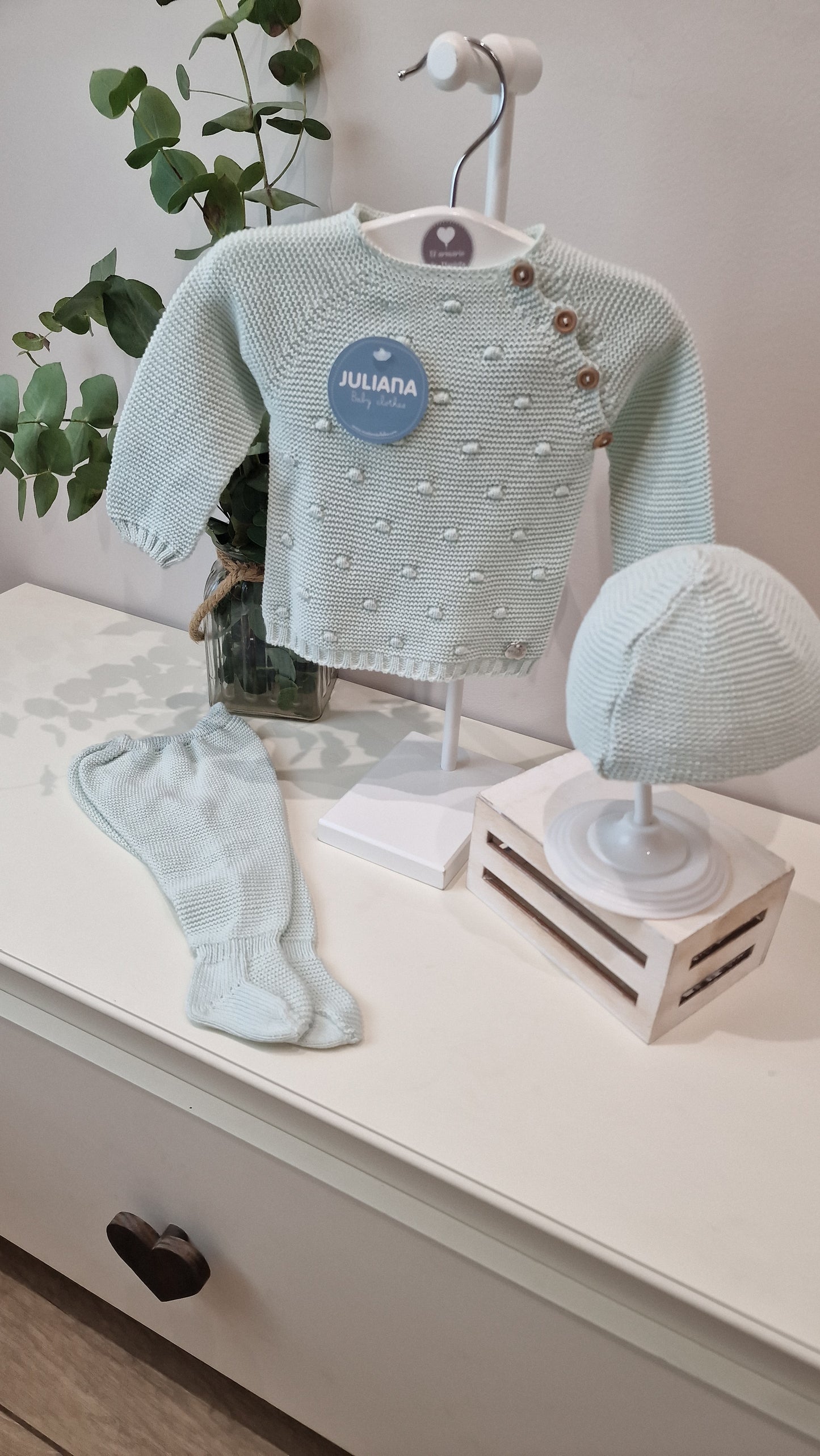 Conjunto de tres piezas de perlé en verde mar
