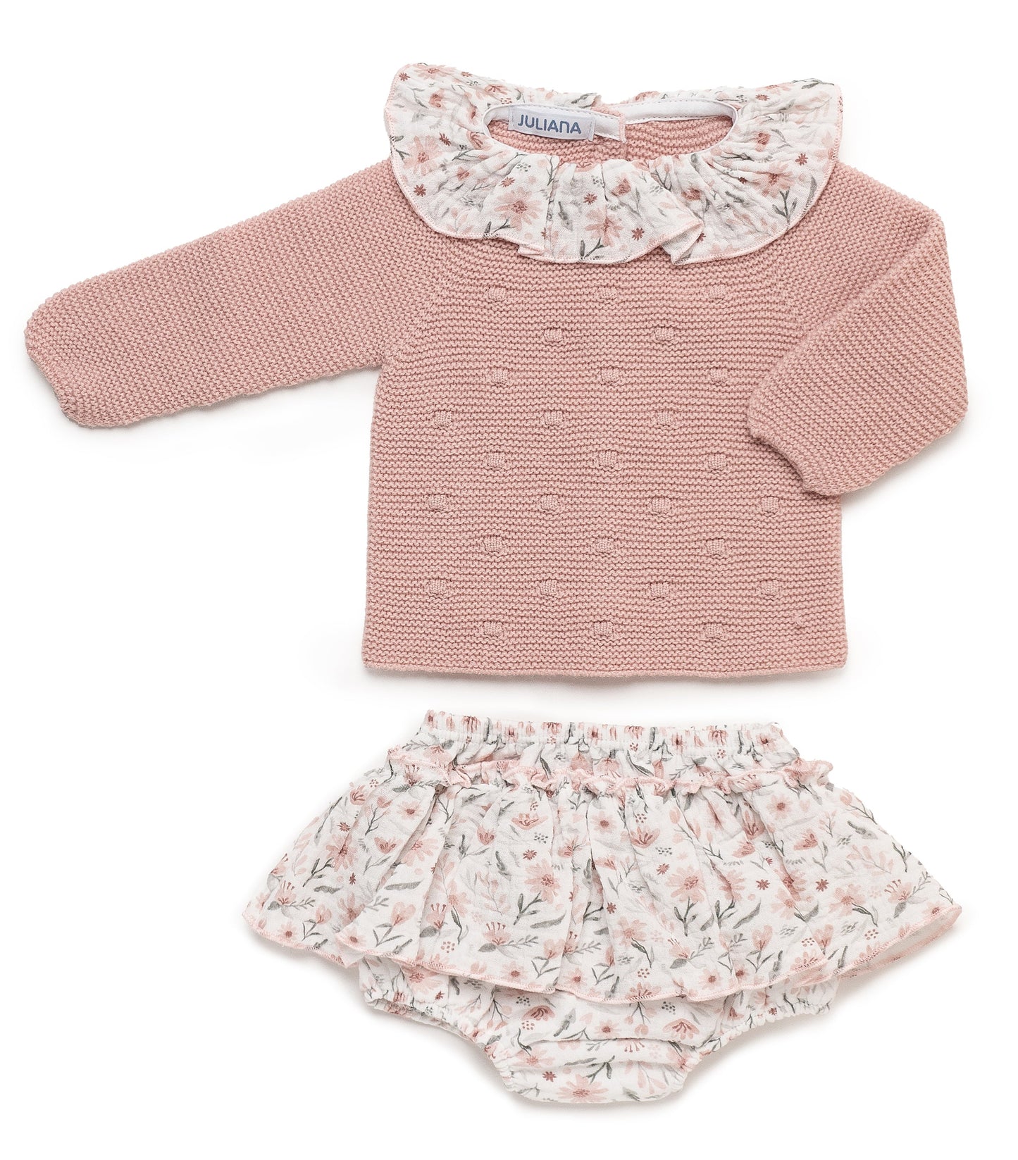 Conjunto de punto rosa empolvado y faldita de flores