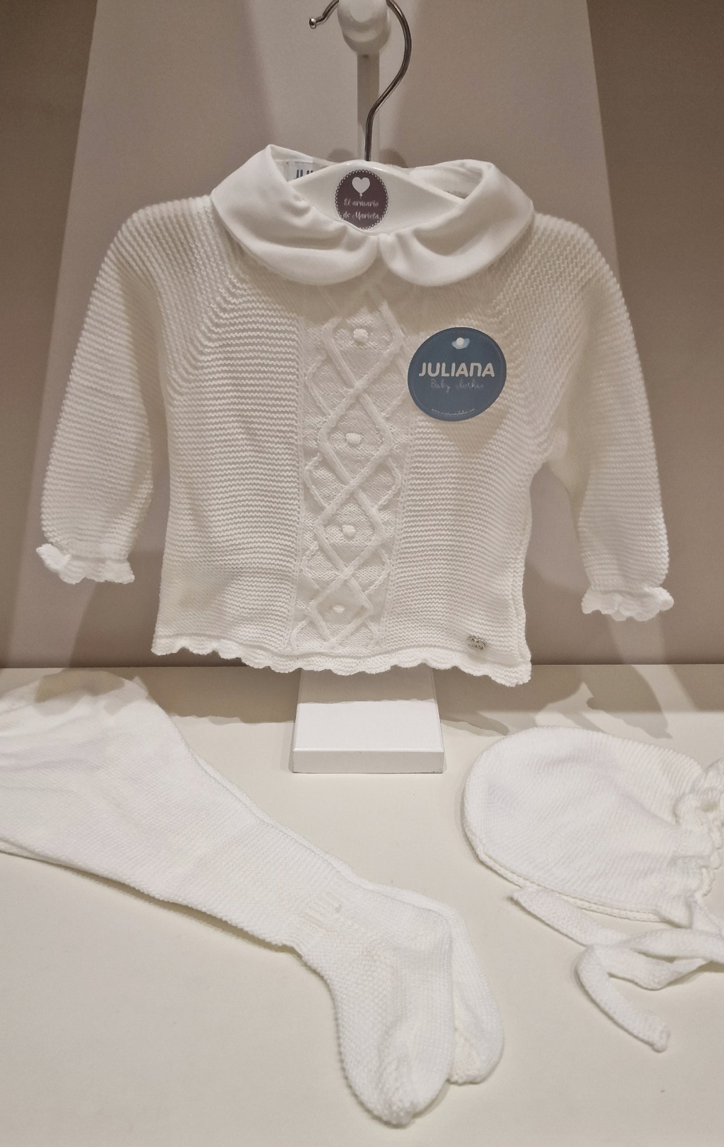 Conjunto de polaina de tres piezas con tachón y aranes