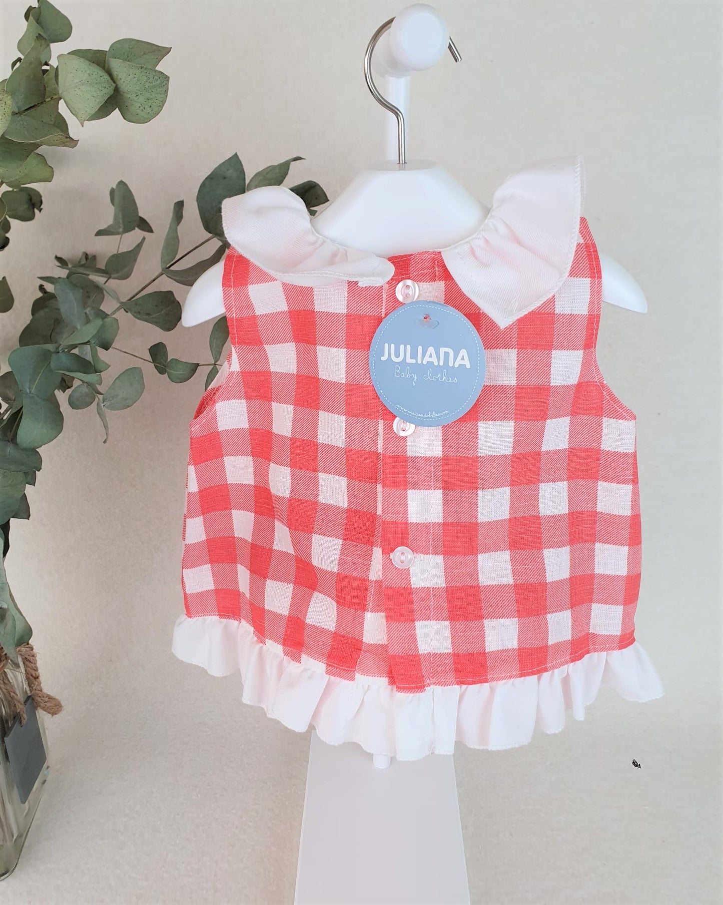 Conjunto de tela cuadritos con cuello volante