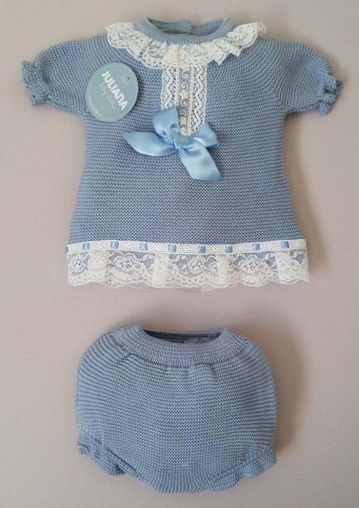 Conjunto de pungo con braguita con tachón y varias puntillas