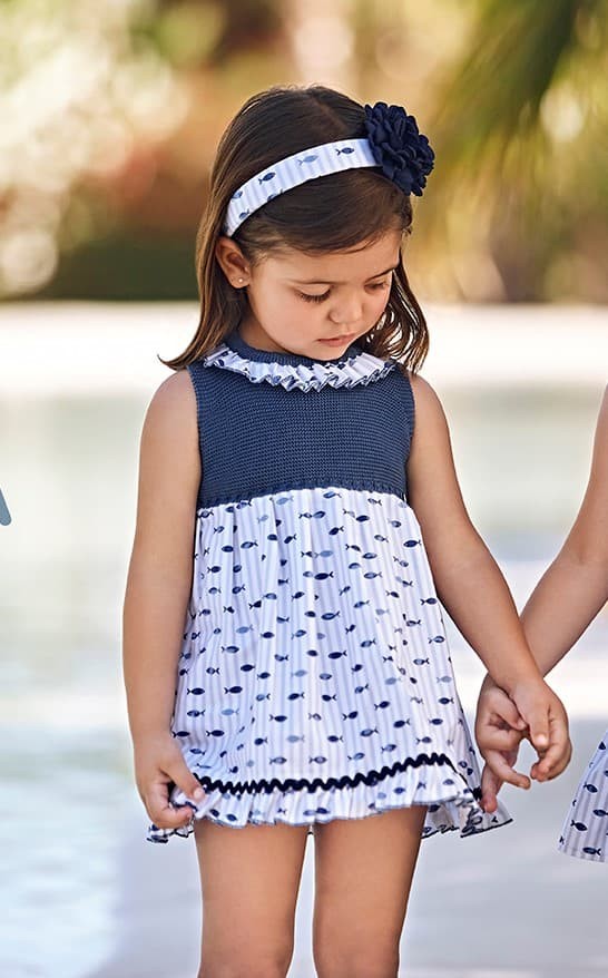 Vestido de punto de hilo y tela de peces
