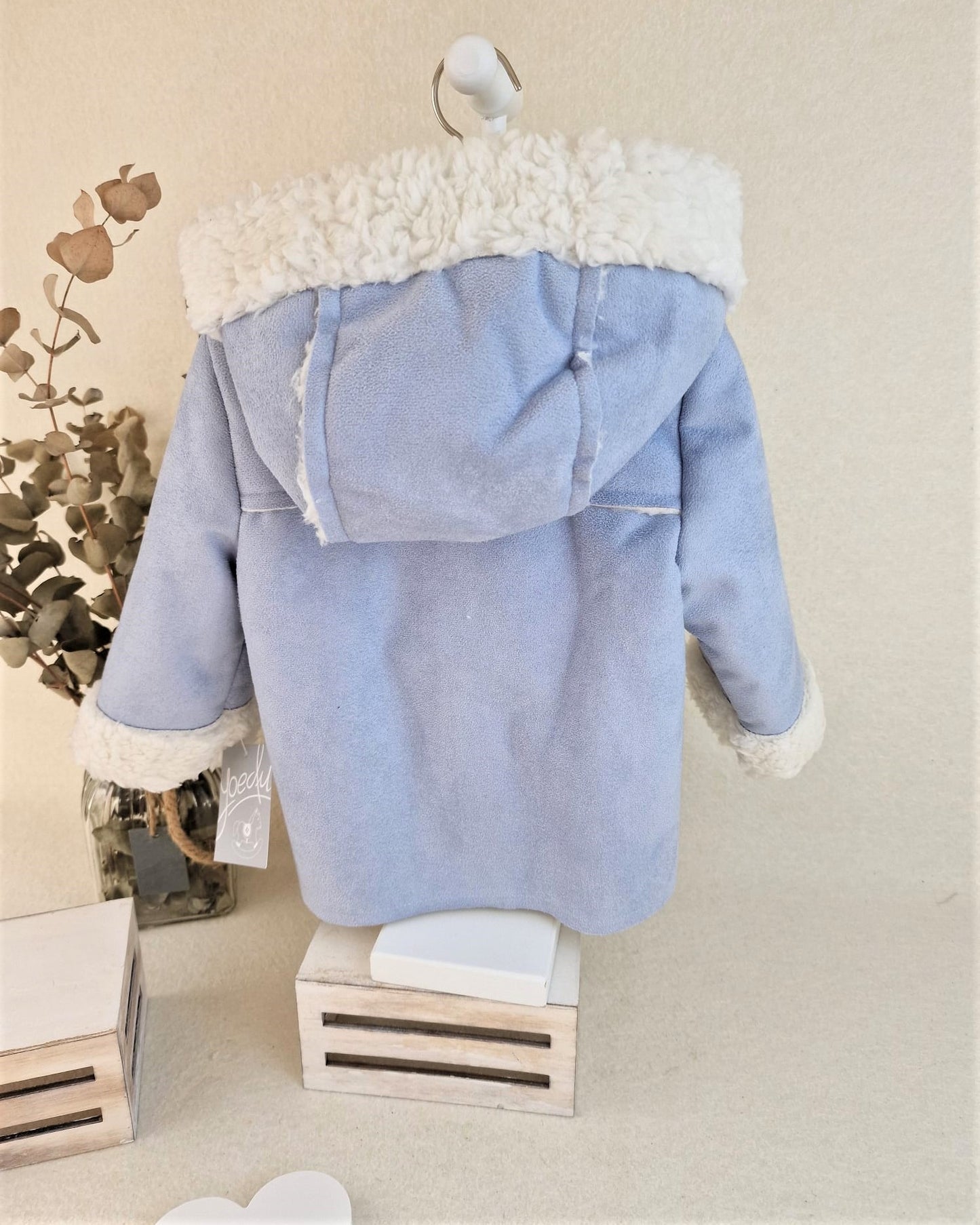 Abrigo de bebe con capucha Doble faz - 2 botones