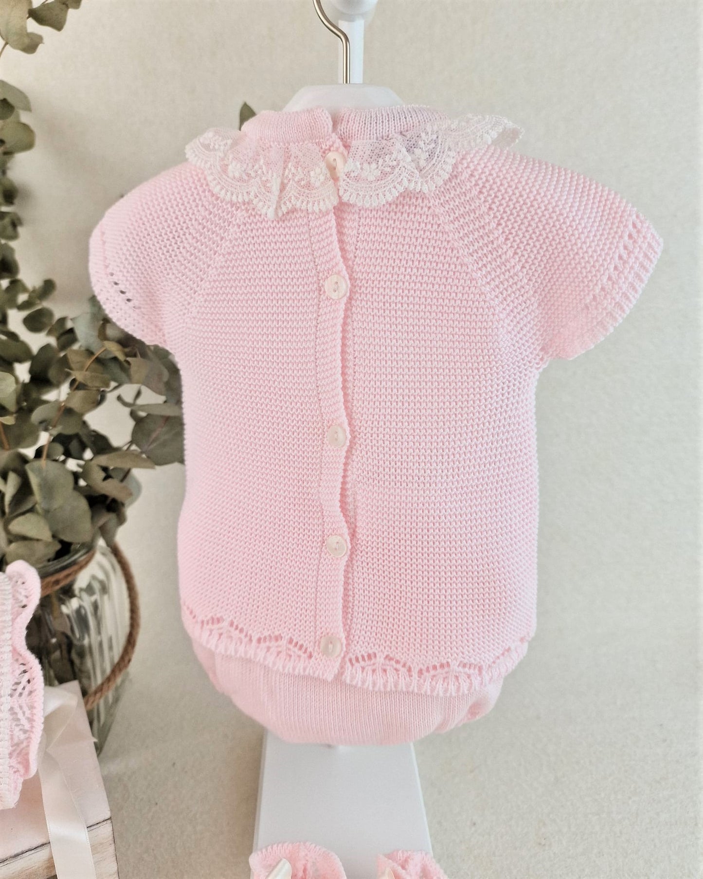Conjunto de cuatro piezas delicada salina