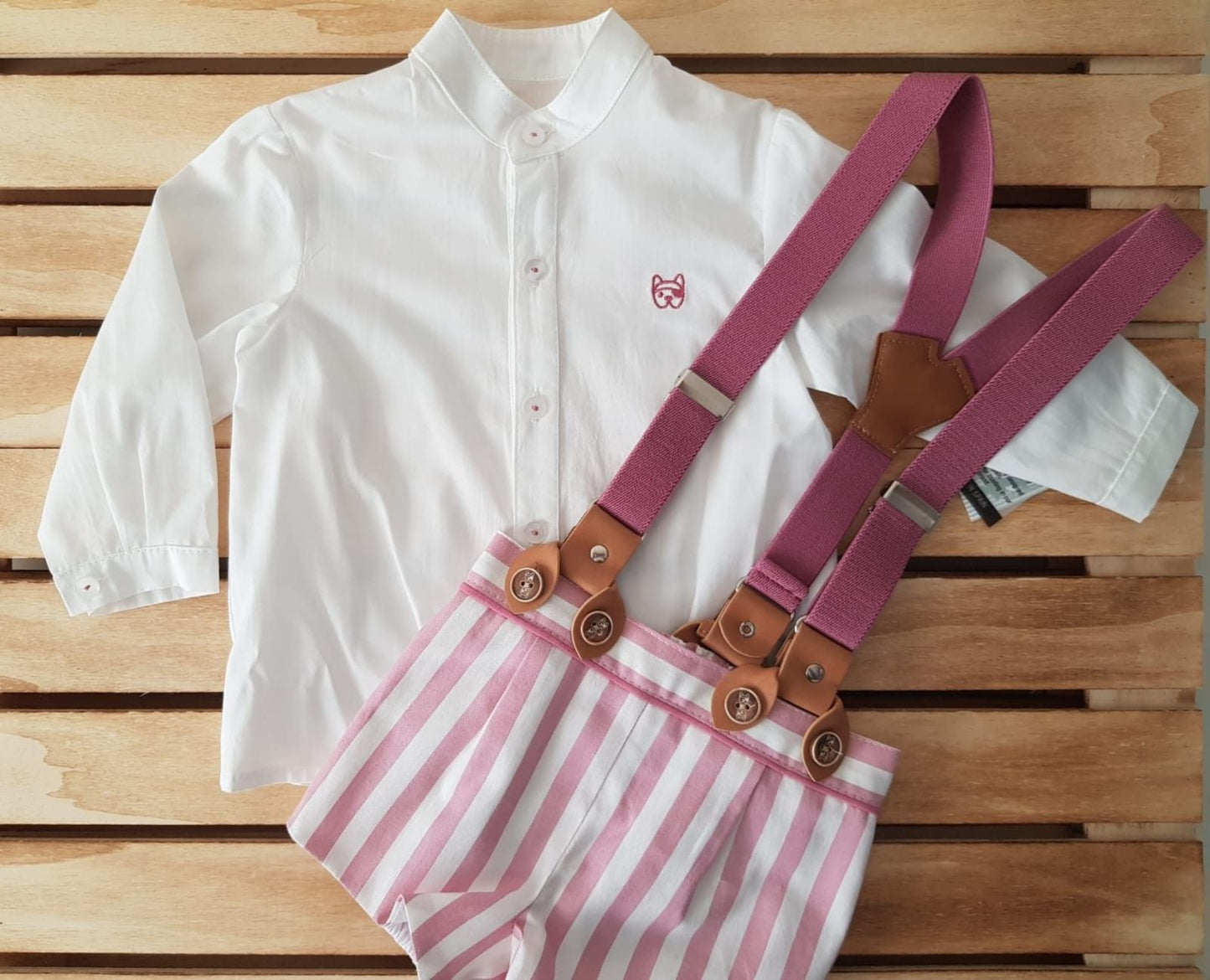 Conjunto de bebé con tirantes familia Murillo
