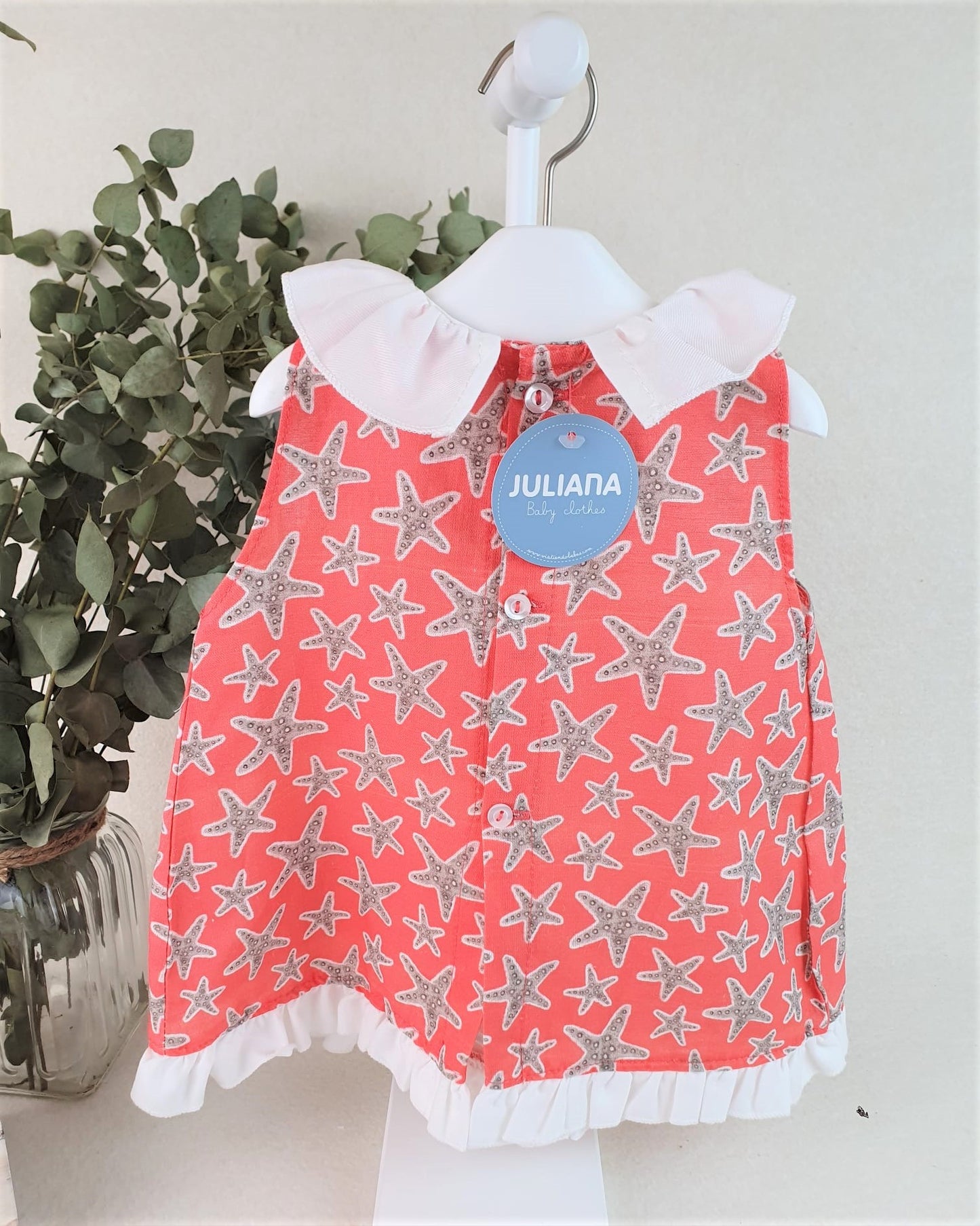 Vestido enterizo de tela estrellas
