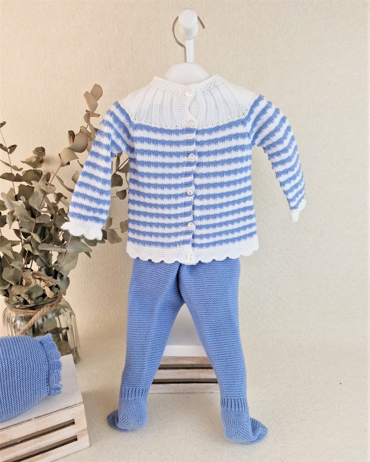 Conjunto con polaina y capota todo rayado canalé
