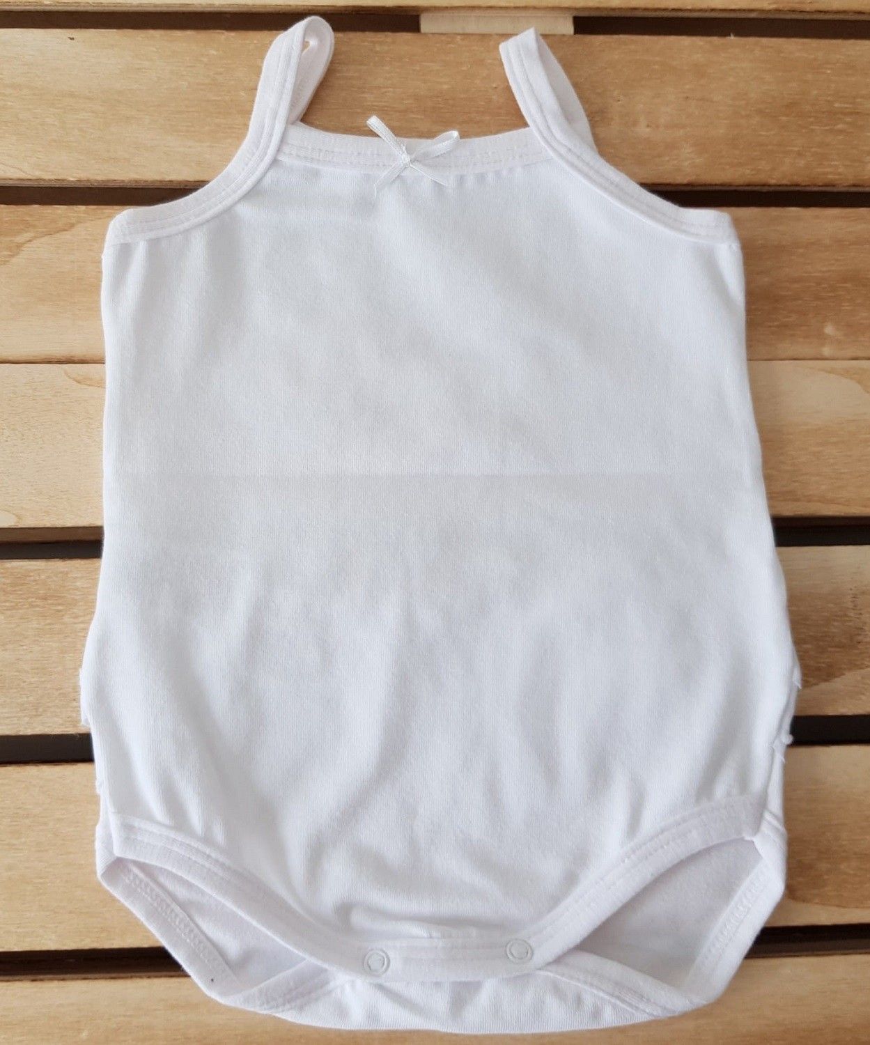 Body de tirantes con puntilla trasera
