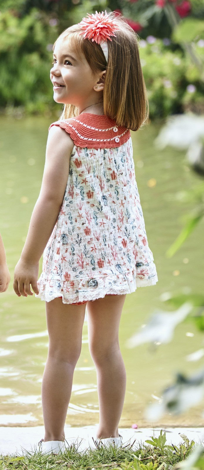 Vestido cuerpo de punto con tela de caballitos de mar