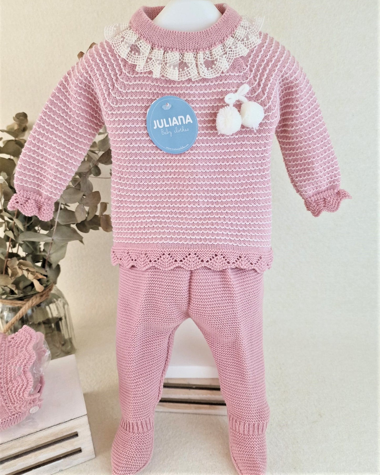 Conjunto con polaina y capota con vastas de color
