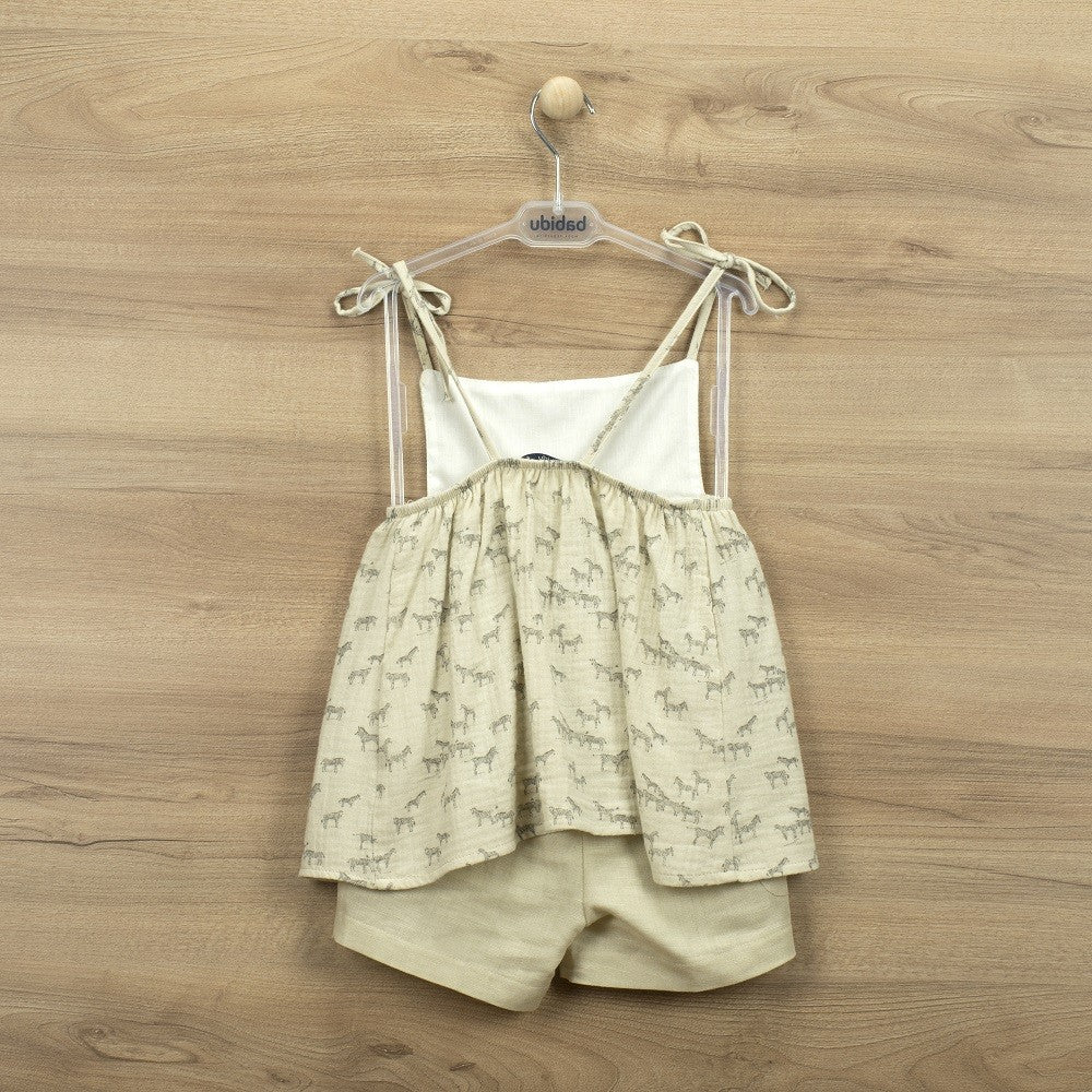 Conjunto de pantalón corto y camiseta de tirantes safari
