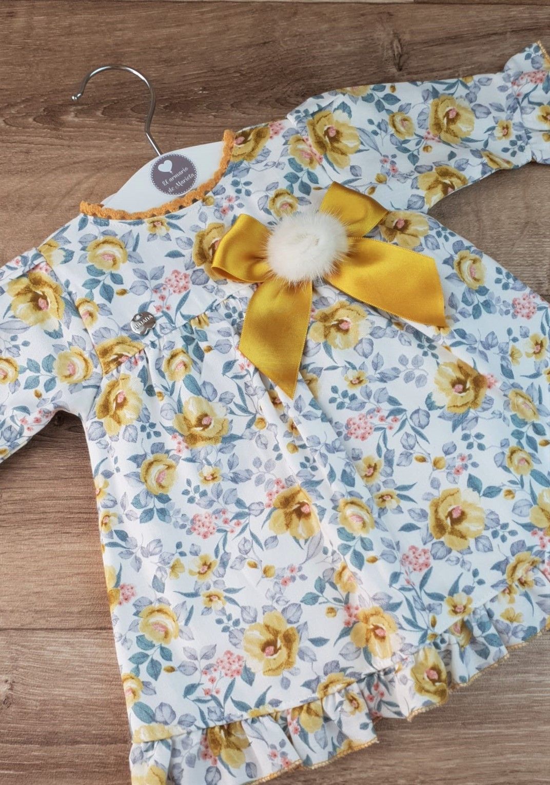Vestido enterizo tela de flores