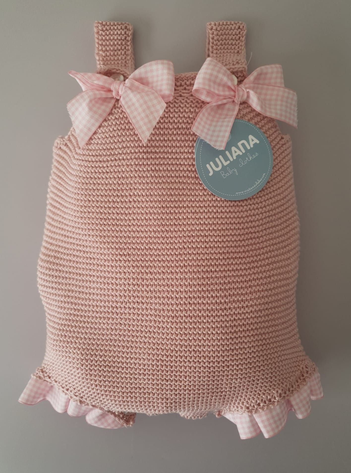 Peto de punto vichy con lazos