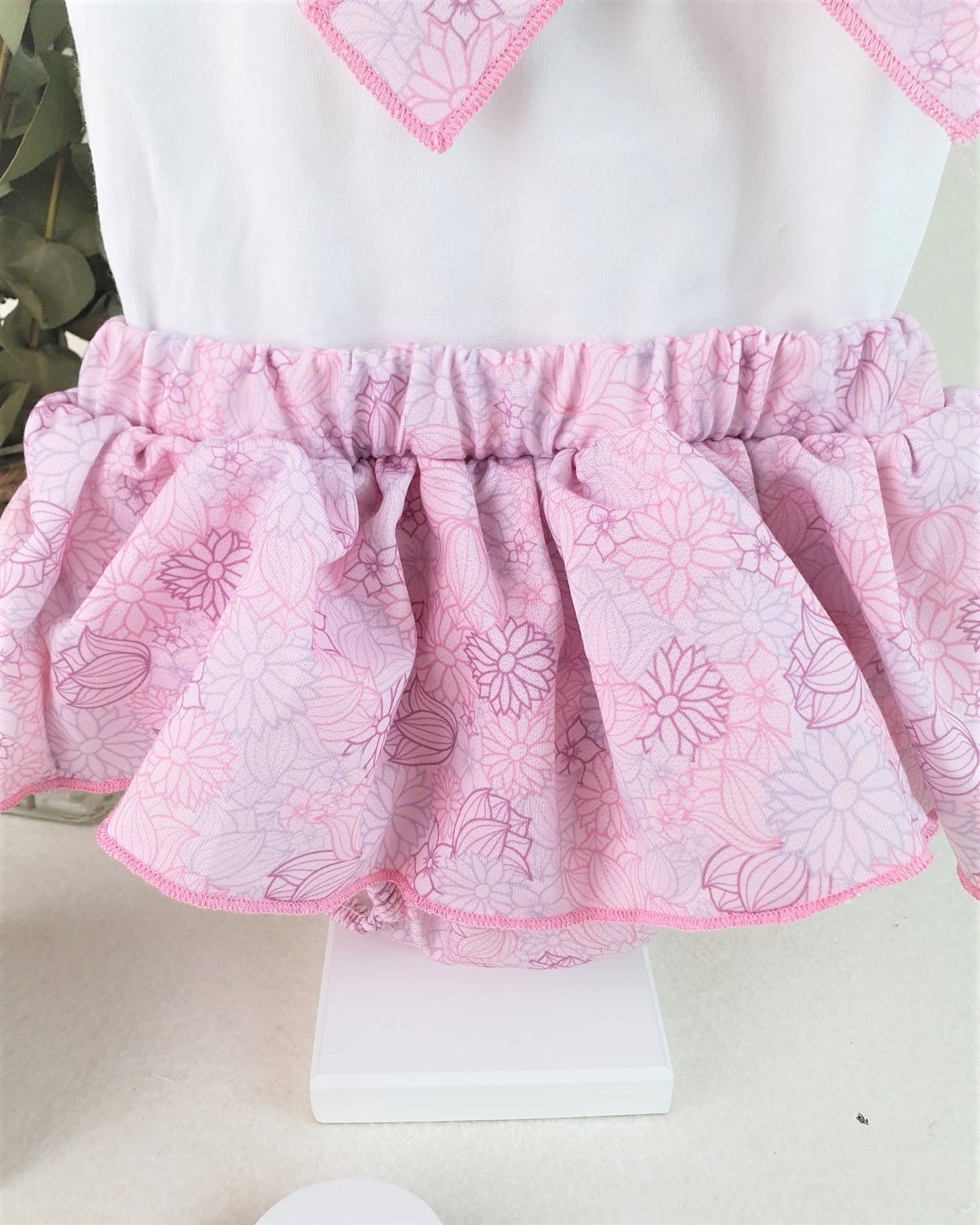 Conjunto de niña casual flores