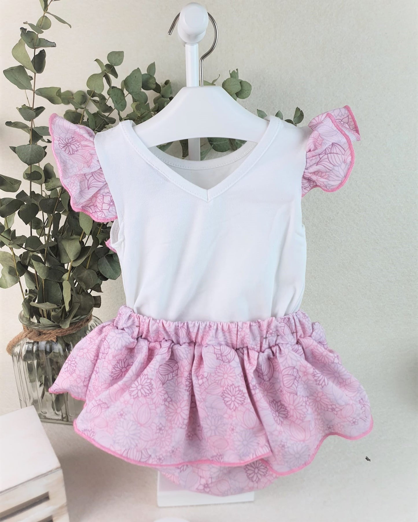 Conjunto de niña casual flores