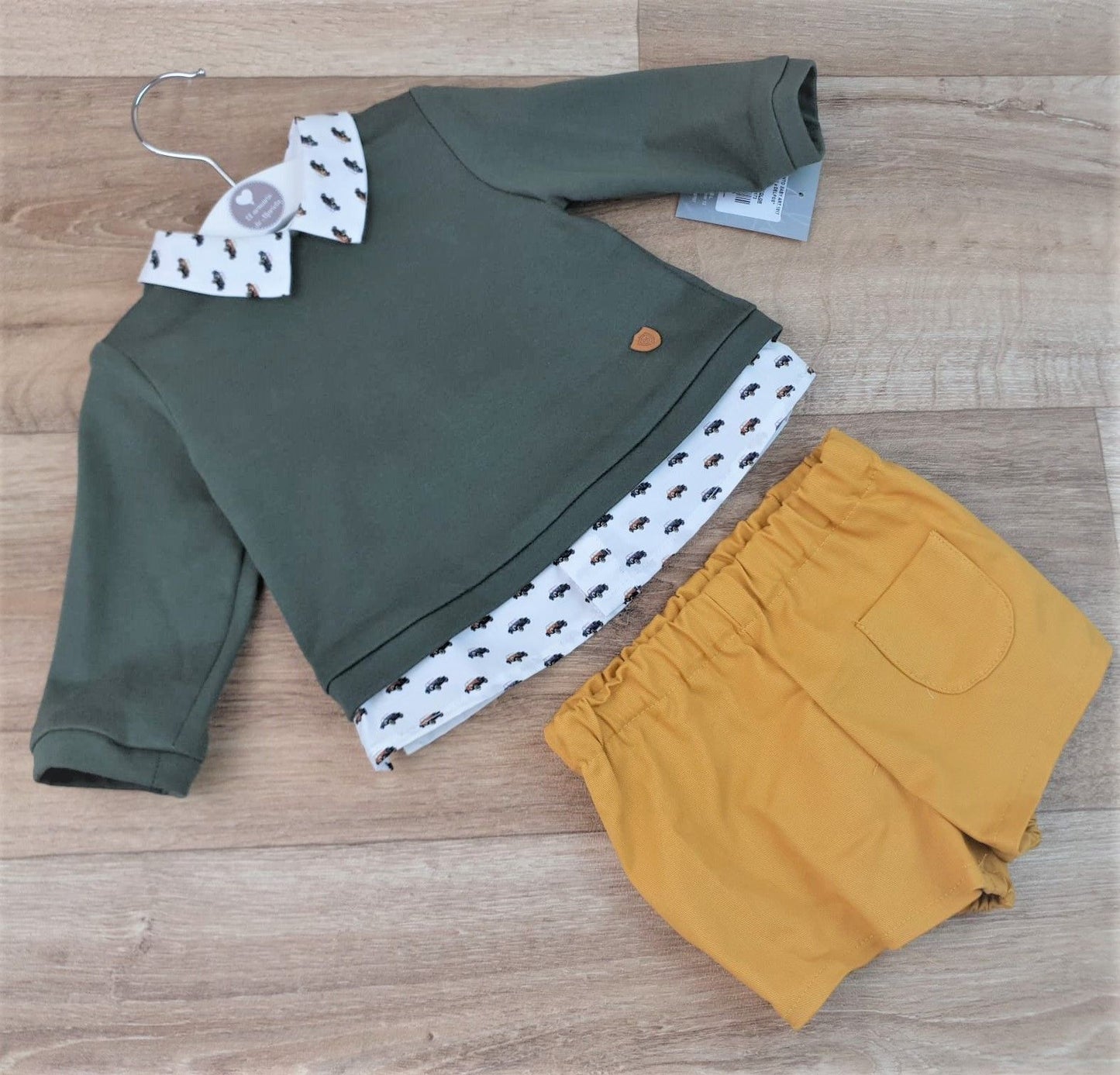 Conjunto baby Familia Delfos