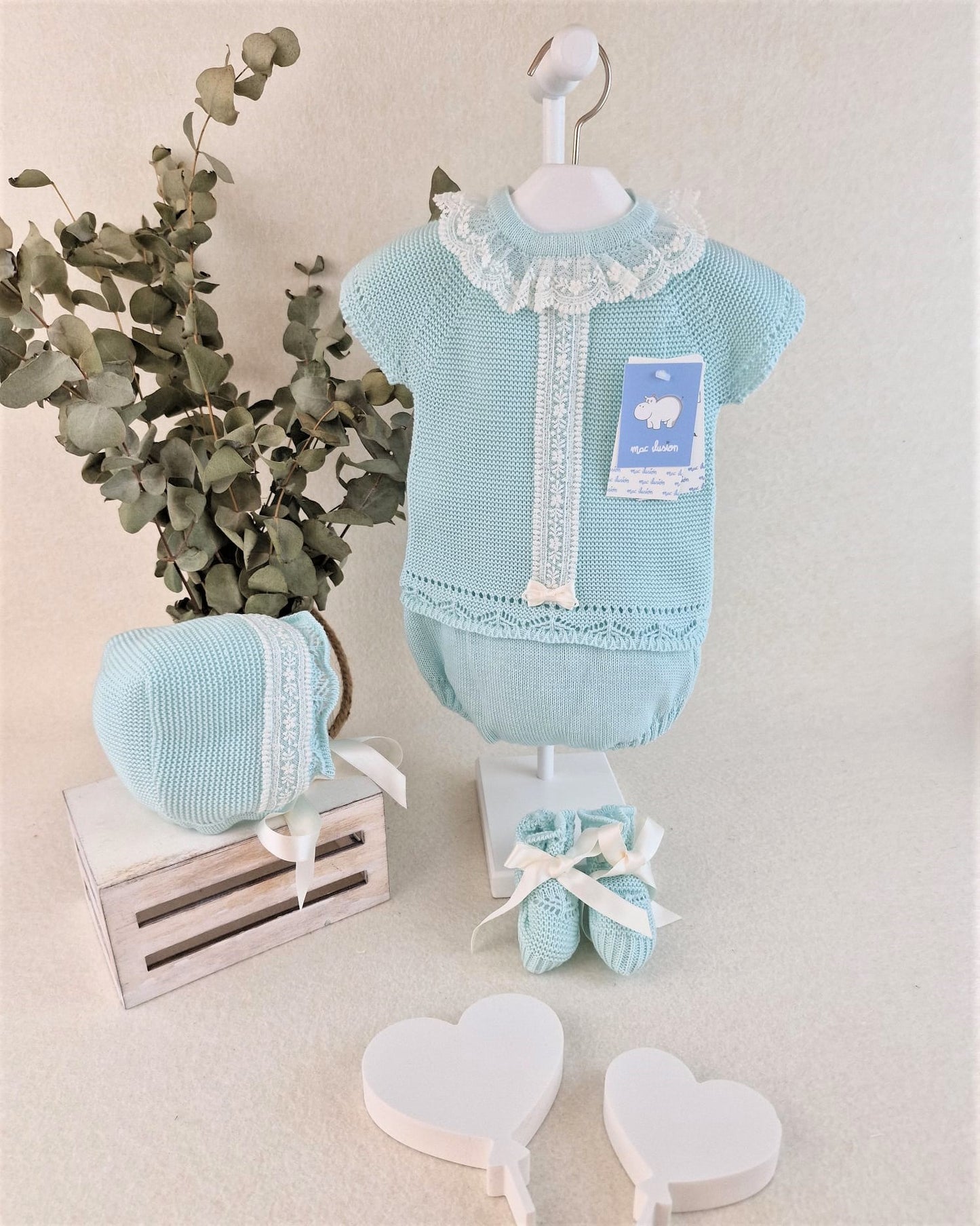 Conjunto de cuatro piezas delicada salina