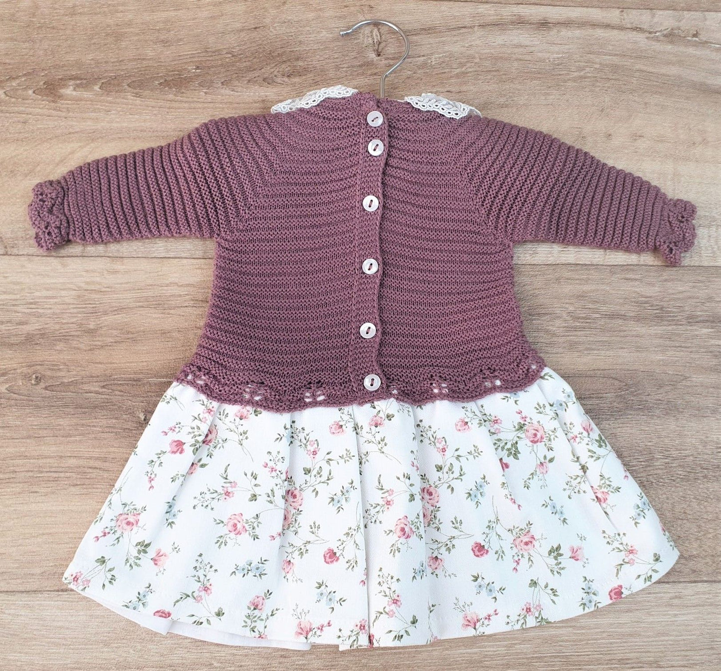 Vestido punto y tela talle bajo florecitas