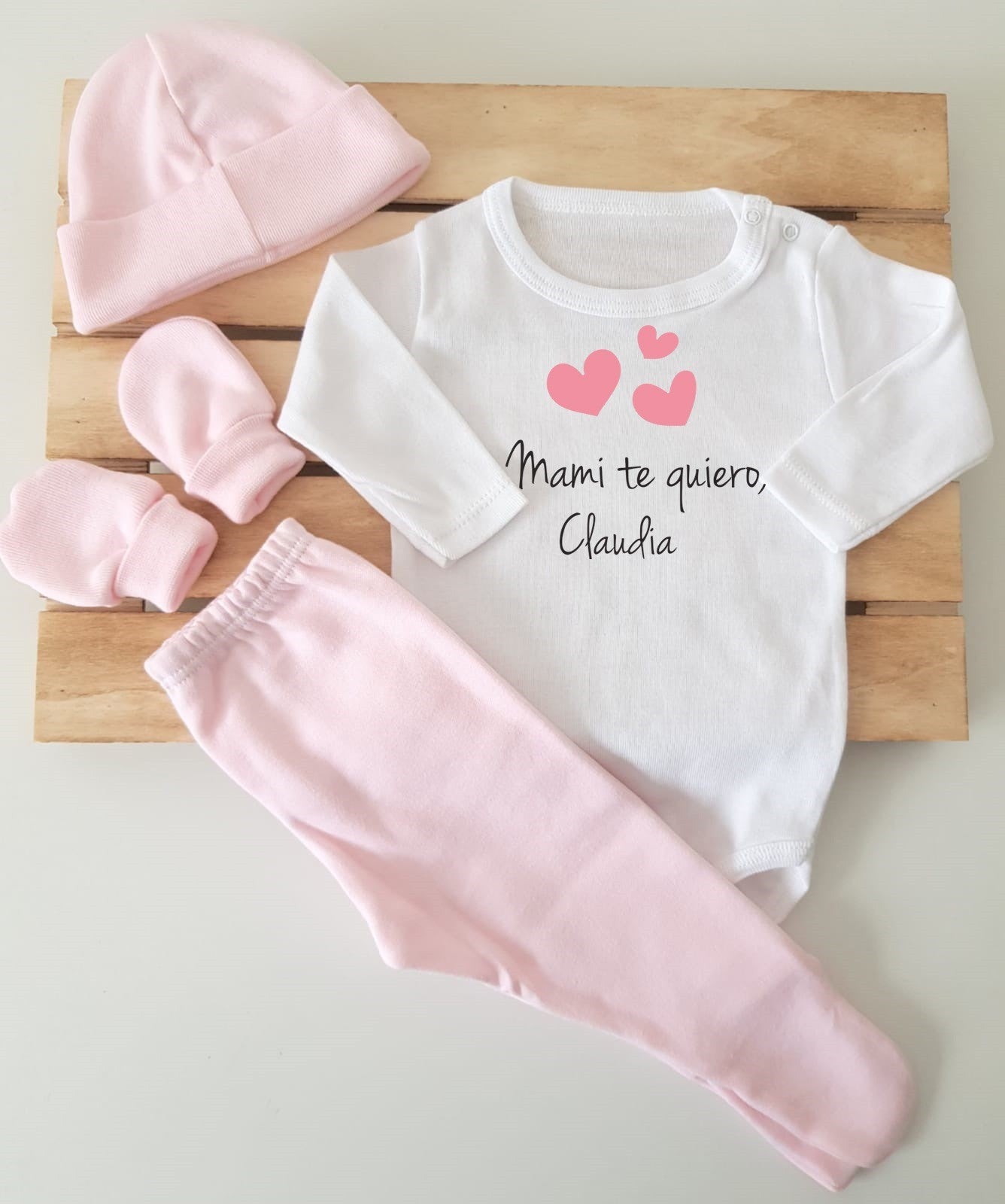 Conjunto con polaina personalizado con gorrito y manoplas - Mami te quiero