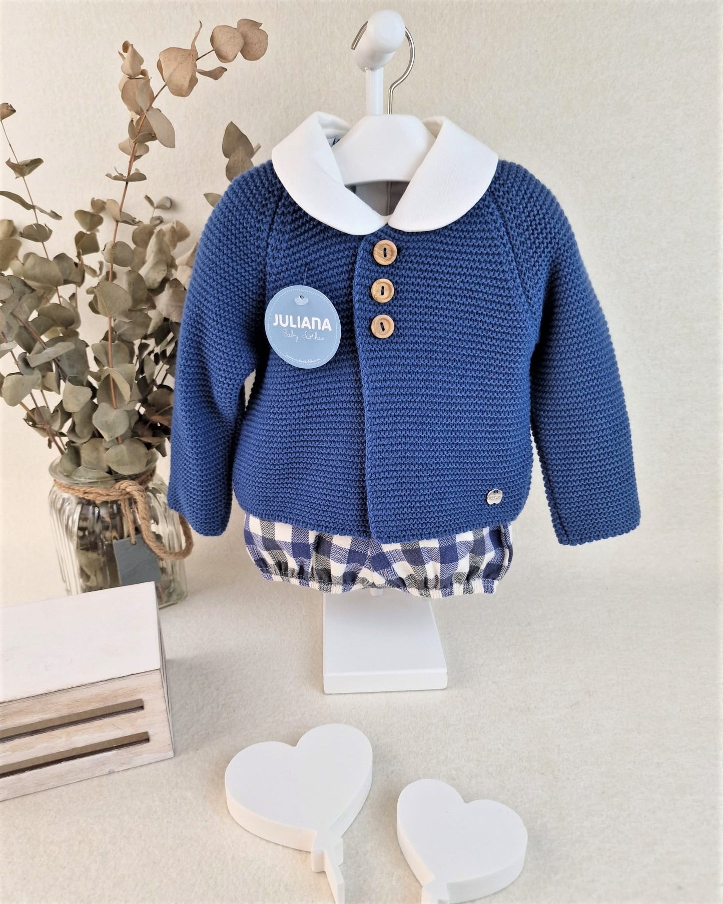 Conjunto de niño con chaqueta en azul azafata con pantalón de cuaritos