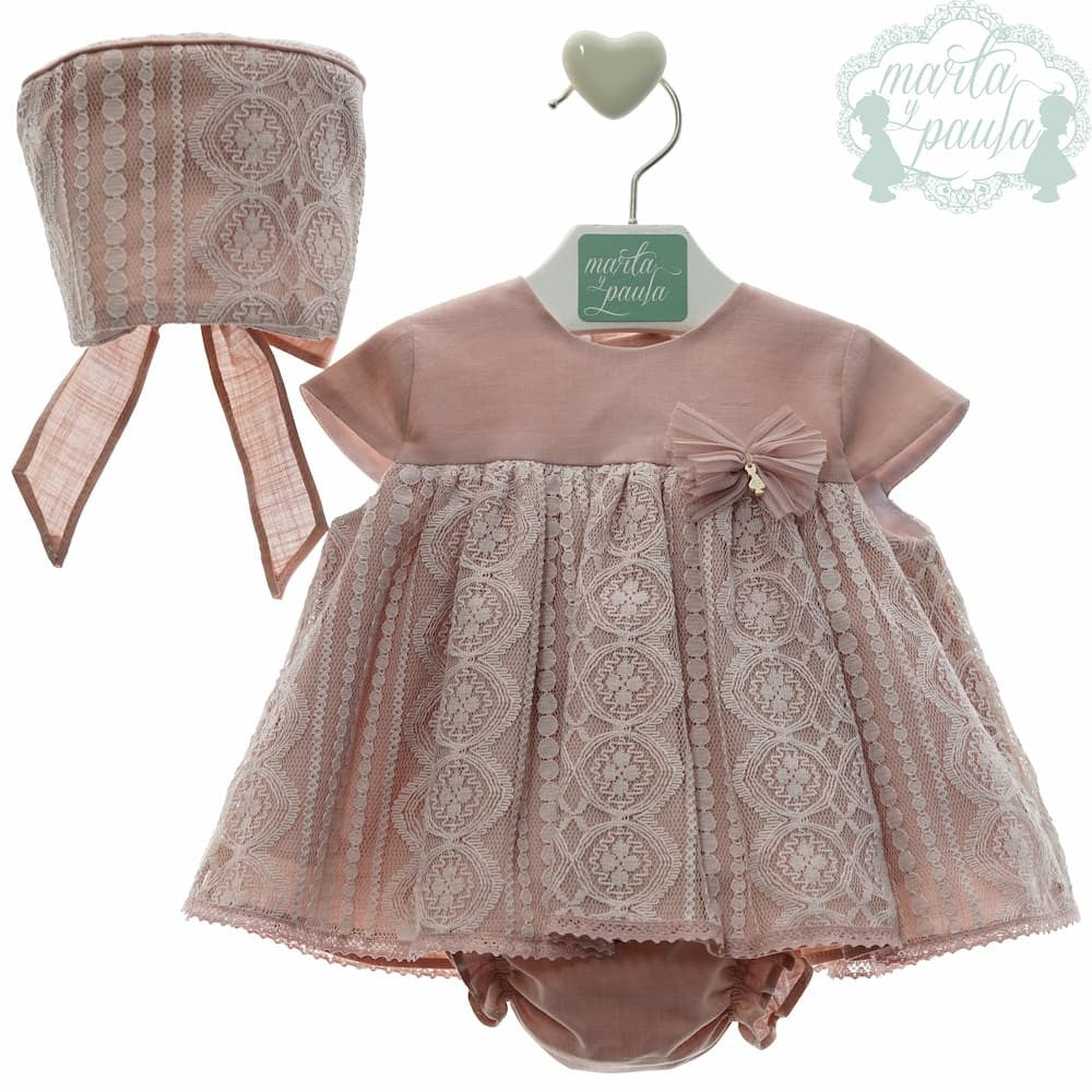 Jesusín con capota y pololo familia Armónica