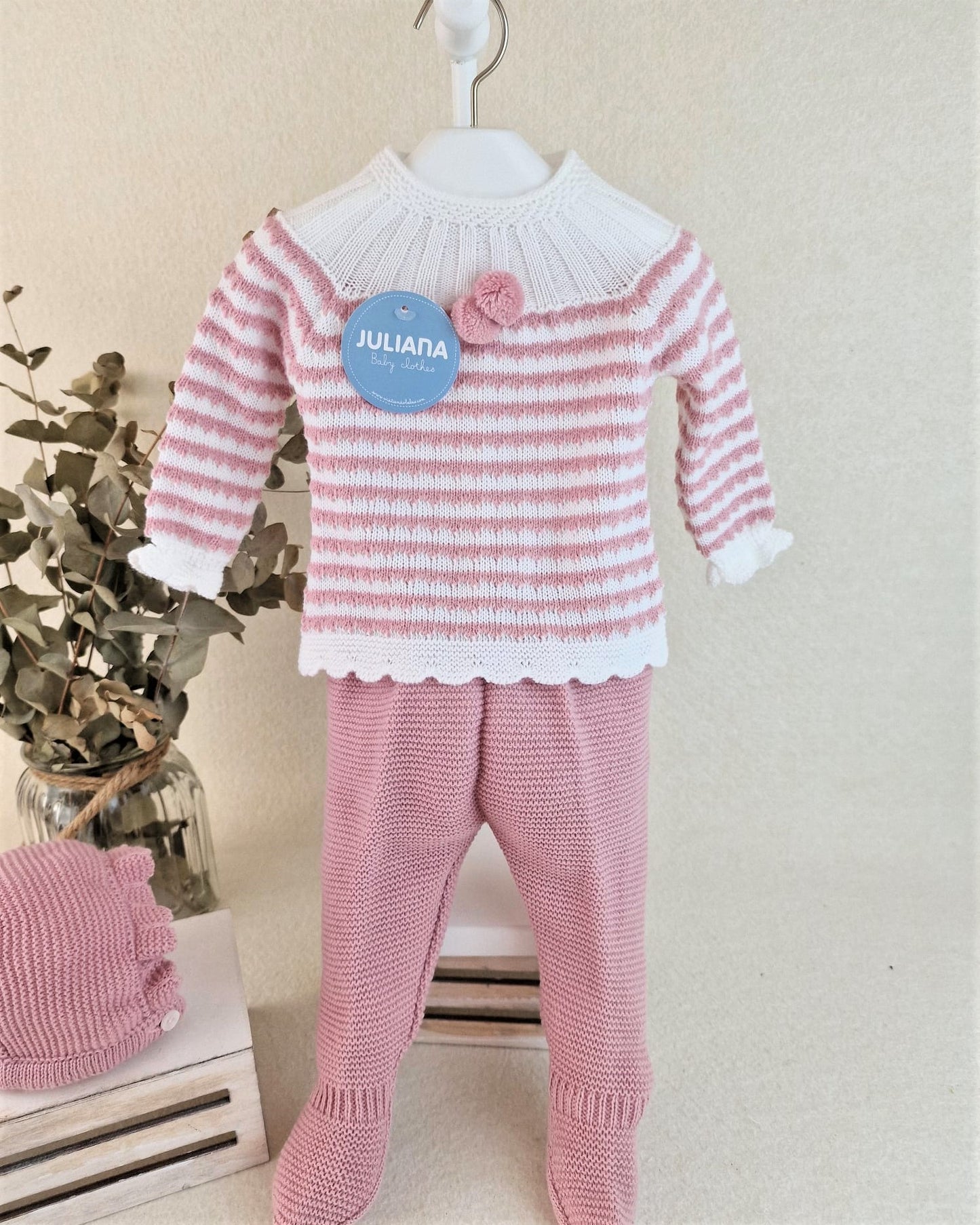 Conjunto con polaina y capota todo rayado canalé