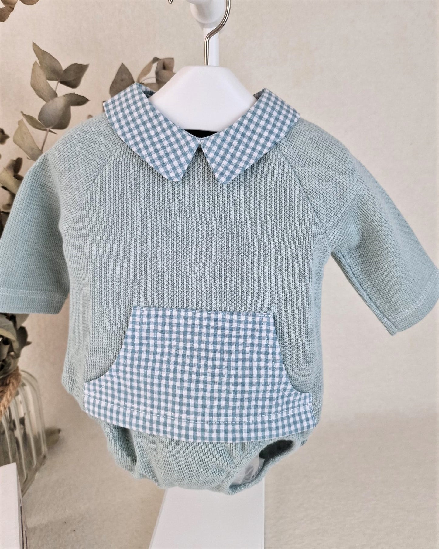 Conjunto ranita y camisa Canutillo