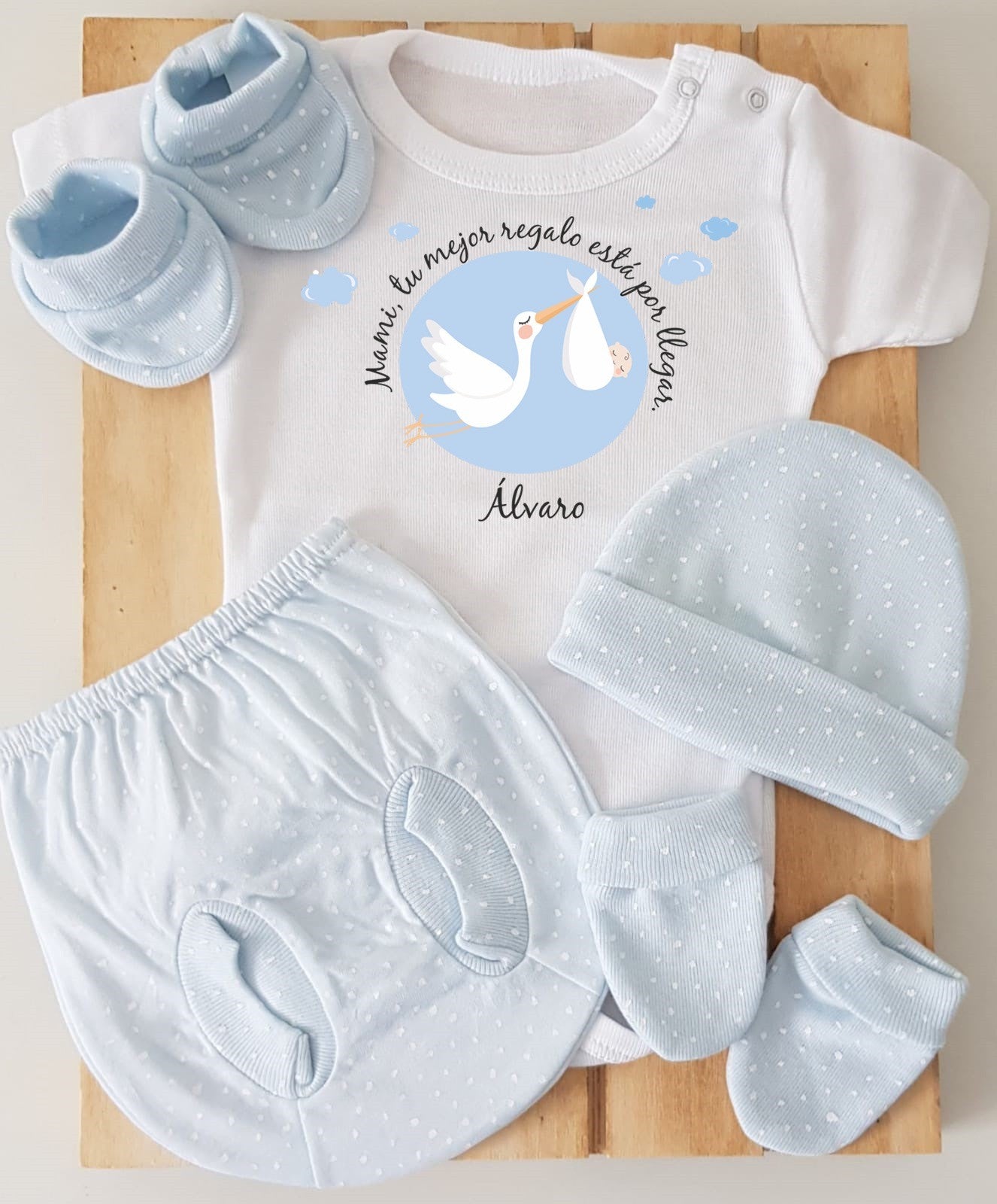Body, ranita, gorrito, manoplas y patucos - Mami, tu mejor regalo está por lleg