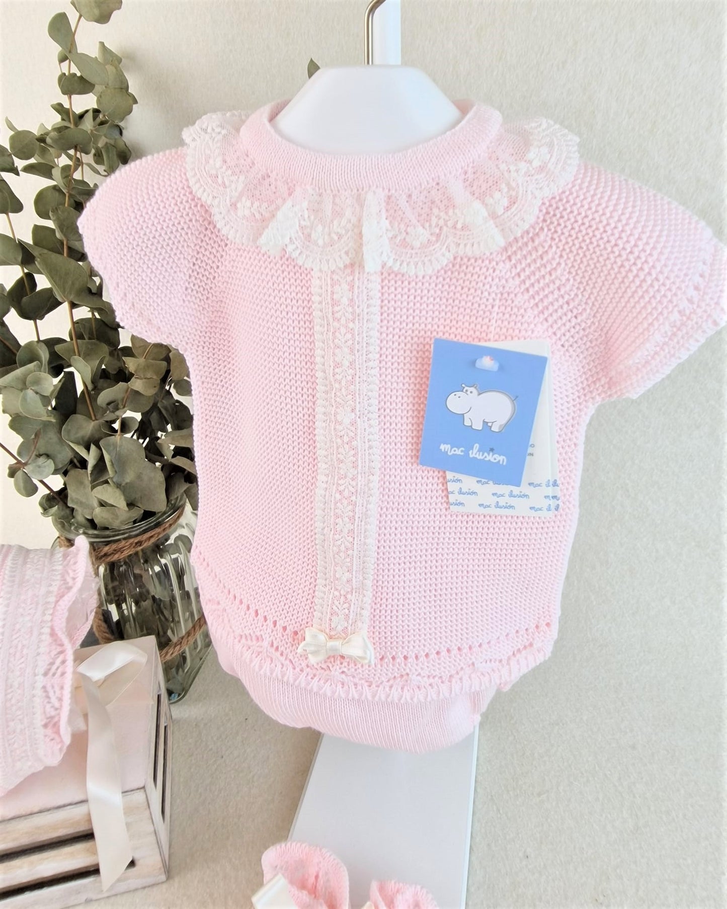 Conjunto de cuatro piezas delicada salina