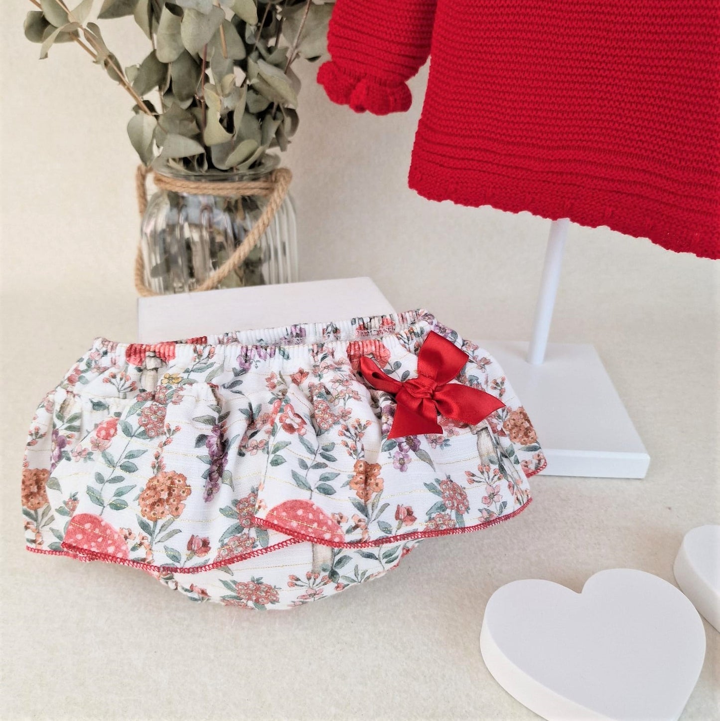 Conjunto con pololo falda setas