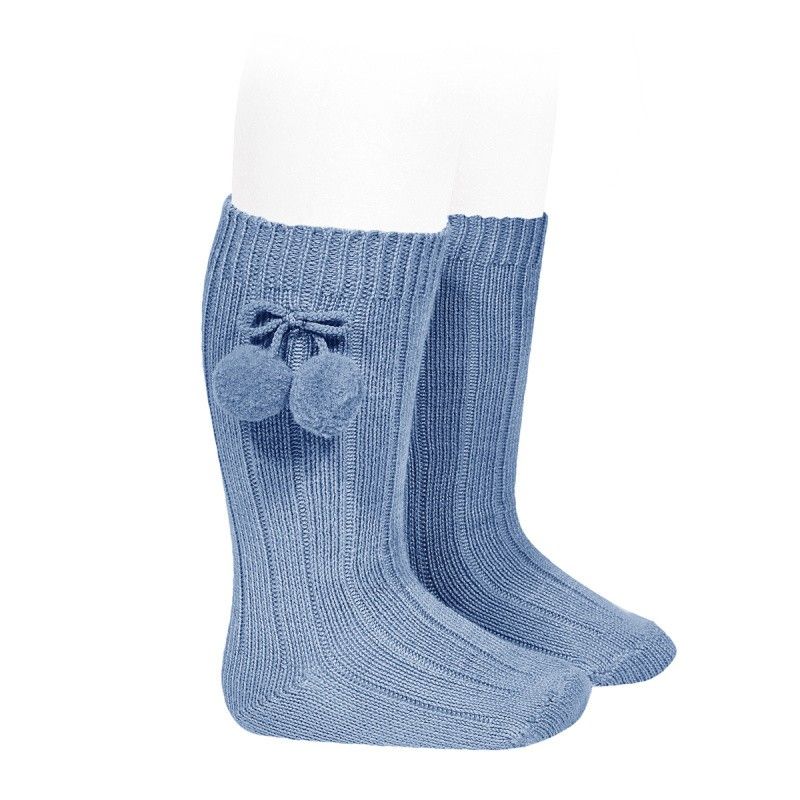 Calcetines altos canalé algodón cálido y borlas