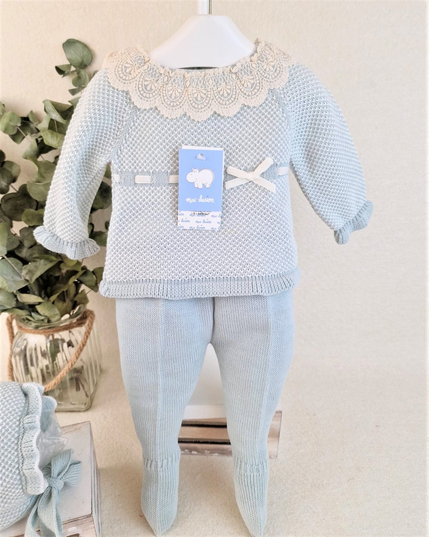 Traje de tres piezas Pequeña dama