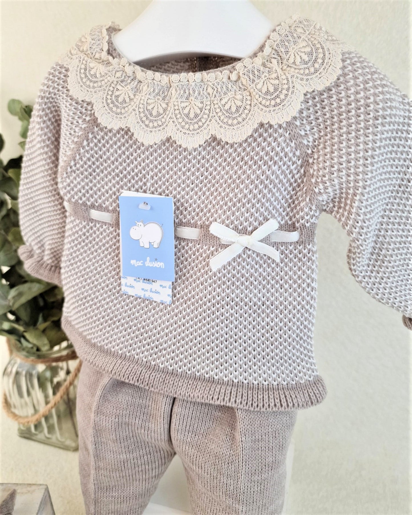 Traje de tres piezas Pequeña dama