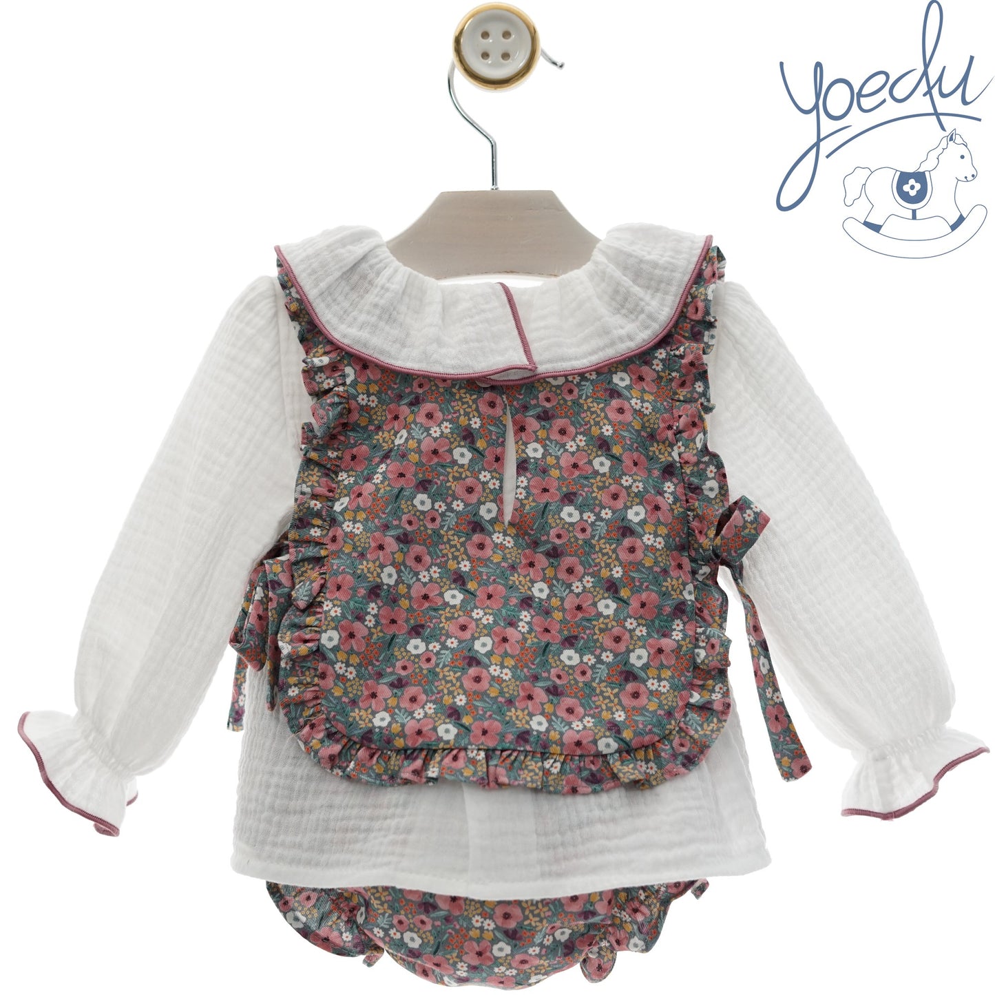 Conjunto bebé niña tres piezas Cachemira