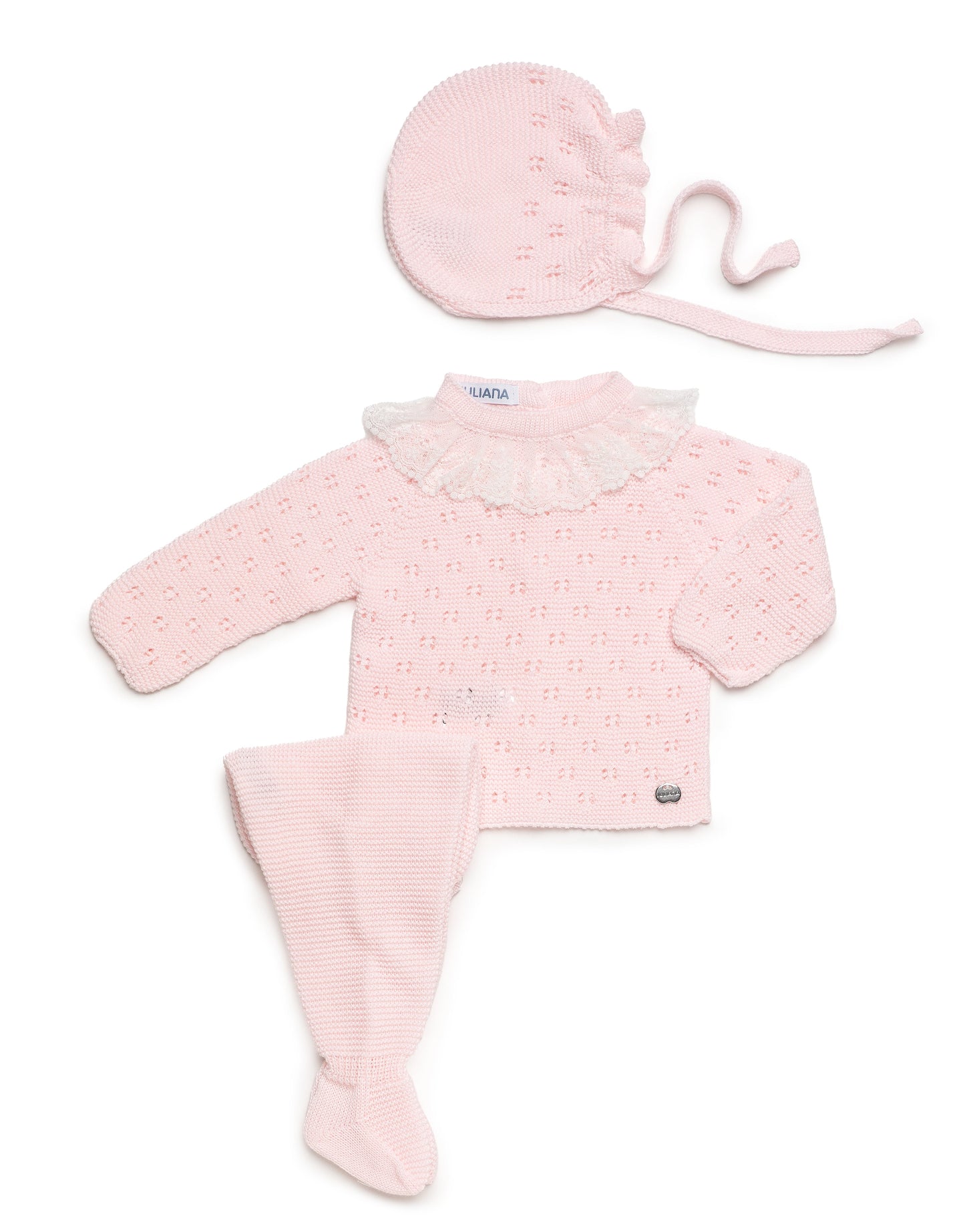 Conjunto de tres piezas todo calado puntilla