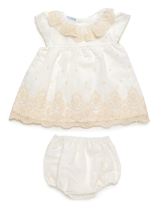 Jesusito con braga y tela de de encaje crudo