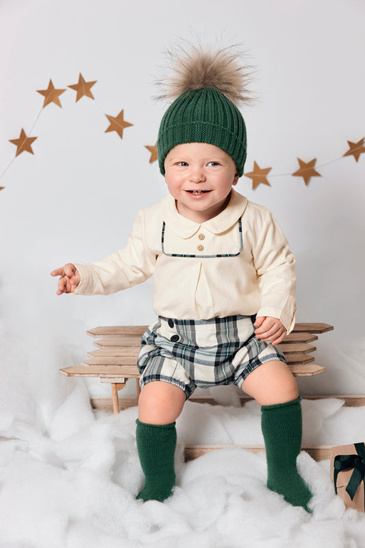 Conjunto camisa y pantalón de cuadros verde musgo (no incluye gorro)