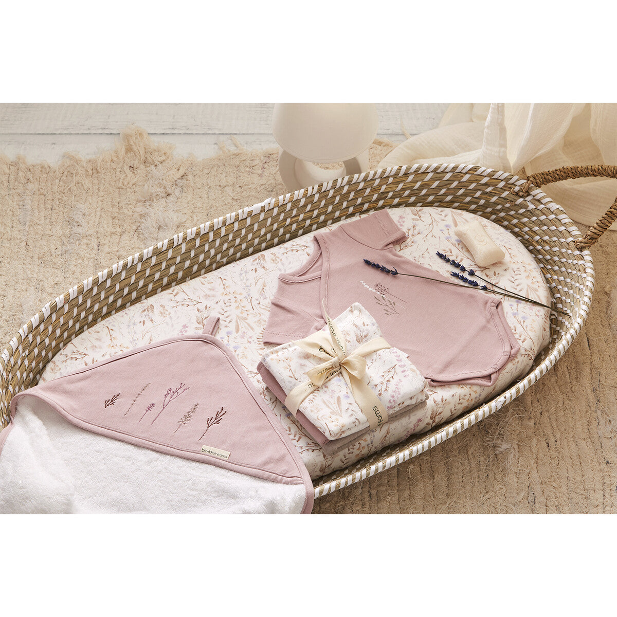 Cesto cambiador mimbre con colchón y bajera