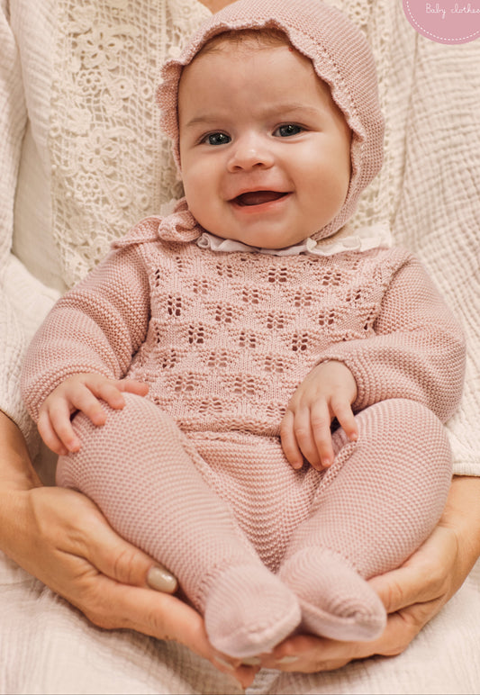 Conjunto de tres piezas punto lines calados